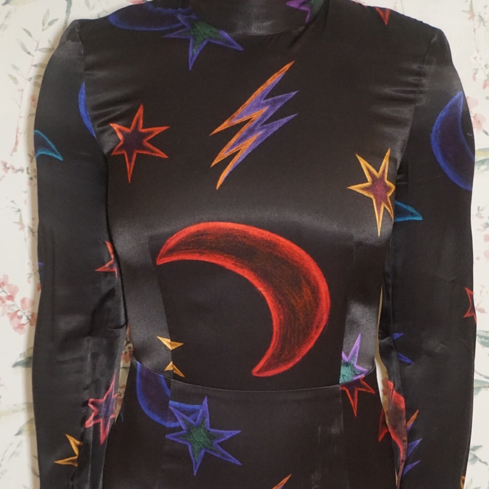 Fashionable retro dress made to dress up or down